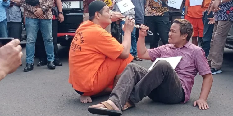 rekonstruksi kasus kisruh bantengan