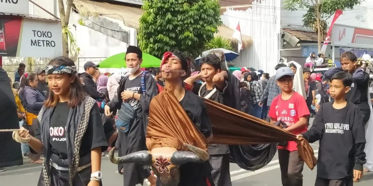 festival bantengan di Kota Batu