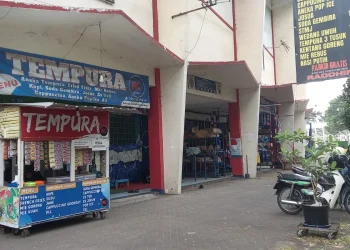 Pedagang stadion Kanjuruhan