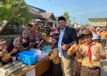 rayakan hari pramuka