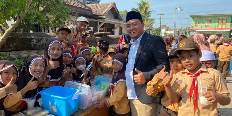 rayakan hari pramuka