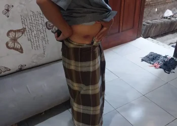 ditendang kepsek hingga memar