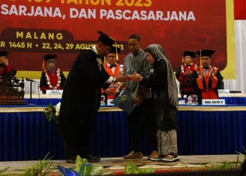 meninggal jelang diwisuda