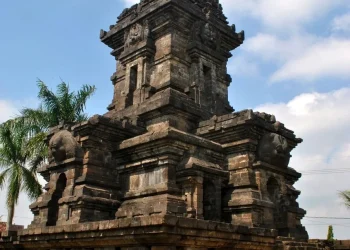 Candi Singosari.