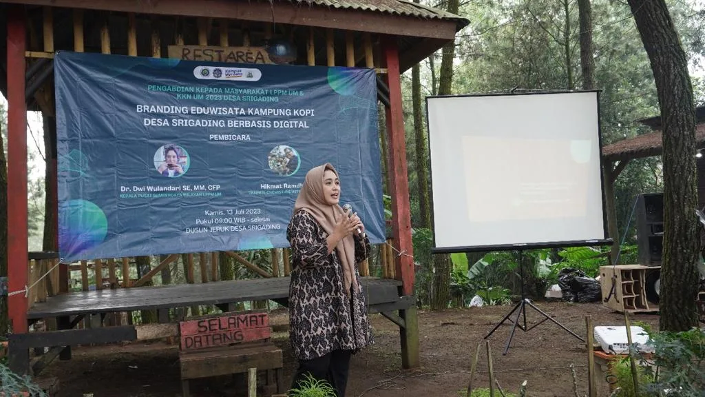 Dwi Wulandari, pemateri dalam pelatihan kopi.