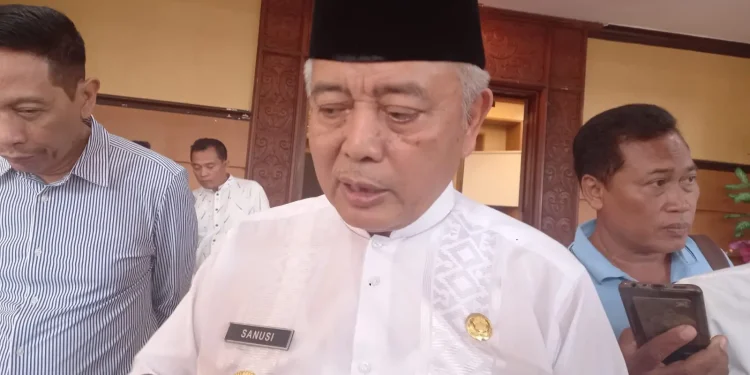 Bupati Malang, Sanusi.