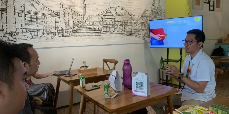 Suasana Nutrihub di Jalan Ijen nomor 91B, Kota Malang.