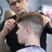 Ilustrasi salah satu model rambut pria.