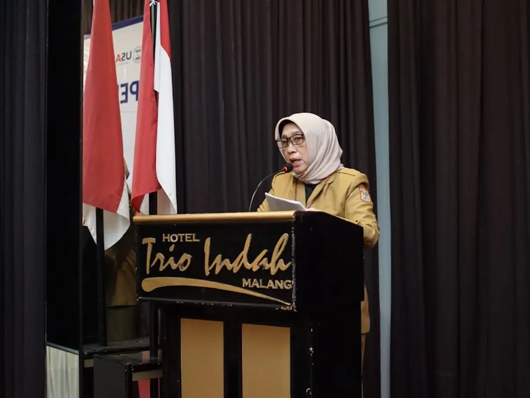 Sambutan oleh Kepala DPPKB Kabupaten Malang, Aniswaty Aziz, S.E, M.Si.