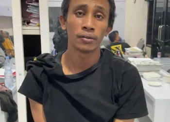 Salah satu tersangka curanmor, Sueb Effendi (29) usai diamankan di Polres Malang