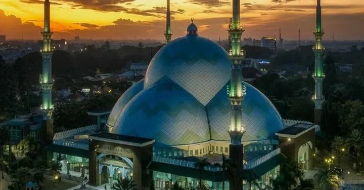 Ilustrasi masjid di Kabupaten Malang.