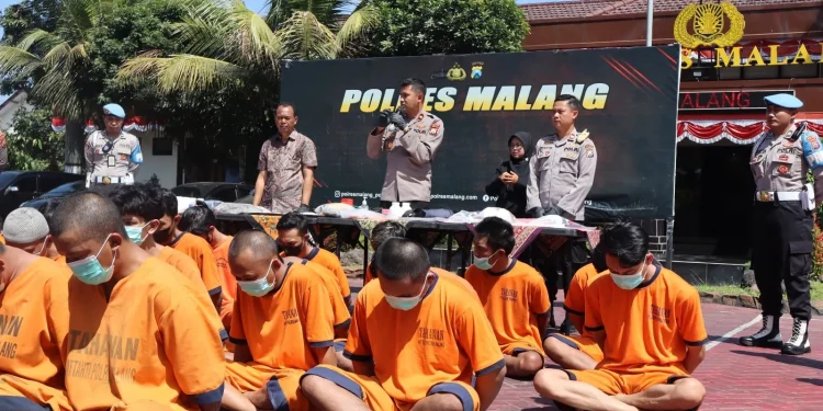 Narkotika,Polres Malang - Polres Malang Amankan 39 Tersangka Kasus Narkotika, Mulai Produsen hingga Pemakai