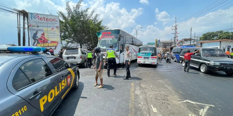 bus tentrem
