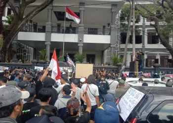 driver ojol unjuk rasa