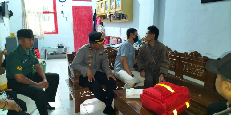 musik - Kerap Setel Musik Kencang di Depan Sekolah, Warga Turen Ternyata Alami Ini