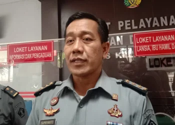 musik - Kerap Setel Musik Kencang di Depan Sekolah, Warga Turen Ternyata Alami Ini