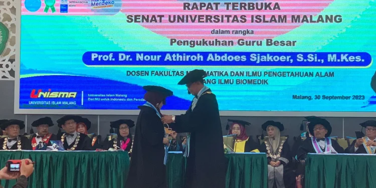 Pengukuhan Guru Besar Unisma
