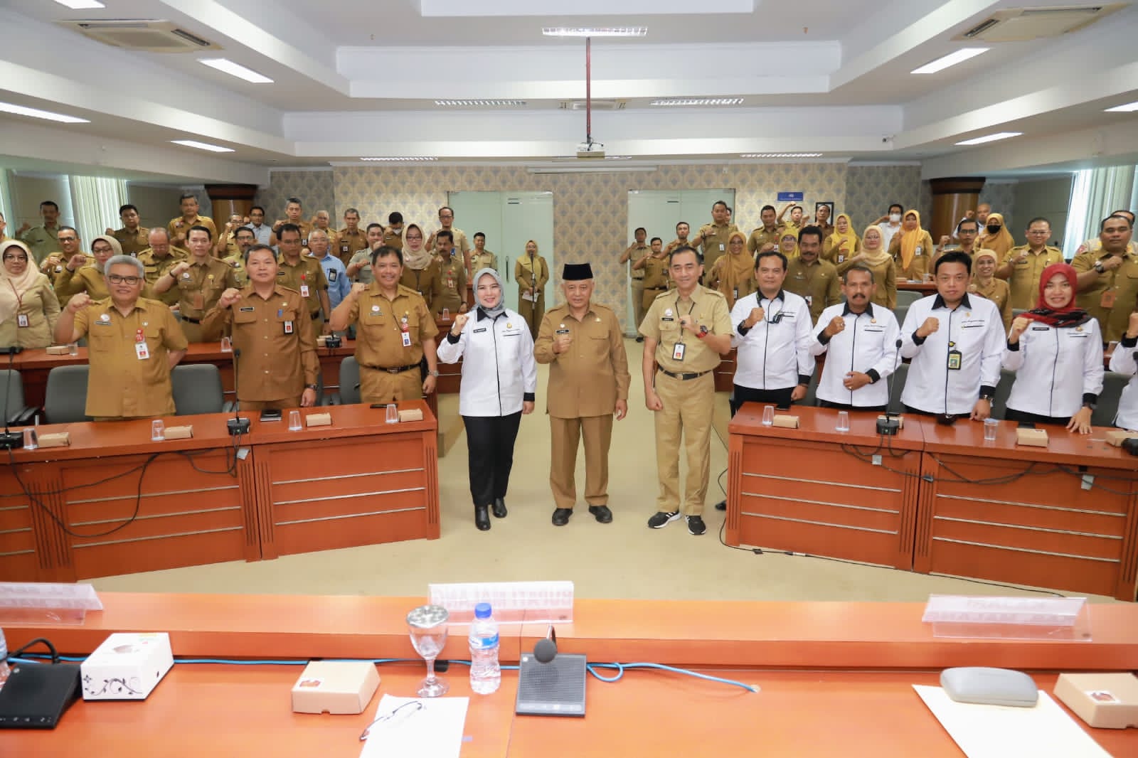 Foto bersama usai penandatanganan kerja sama antara Pemkab Malang dan Kejari Kabupaten Malang.