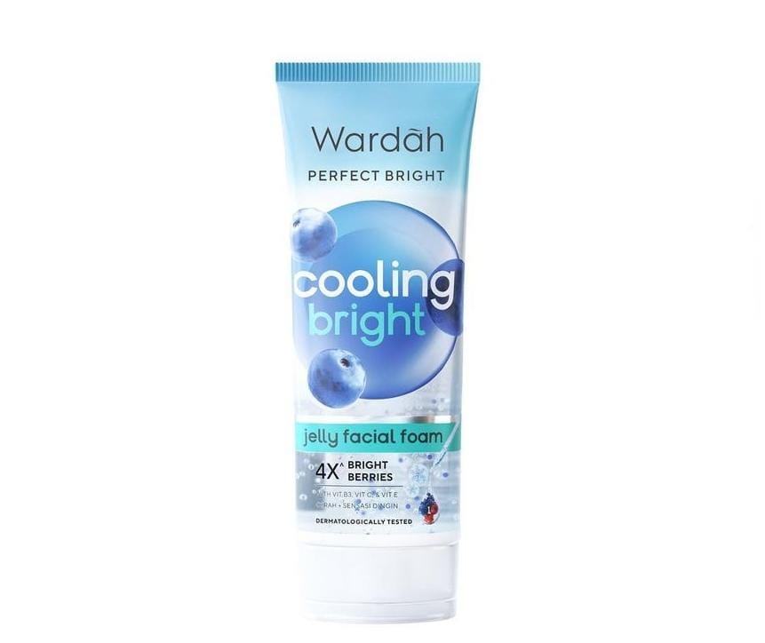Wardah Cooling Bright Jelly Facial Foam.