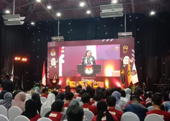 Anggota KPU Jatim, Rochani membongkar potensi pemilih di Jatim.
