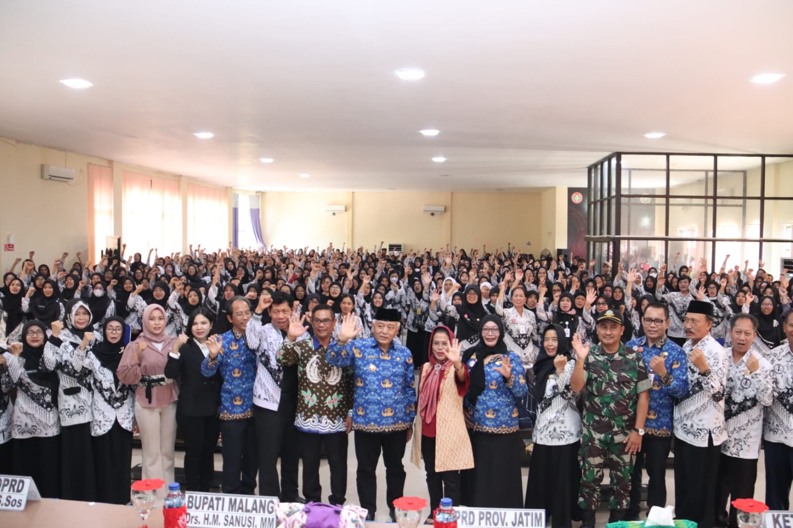 Foto bersama para peserta workshop bersama Forkopimda Kabupaten Malang. 
