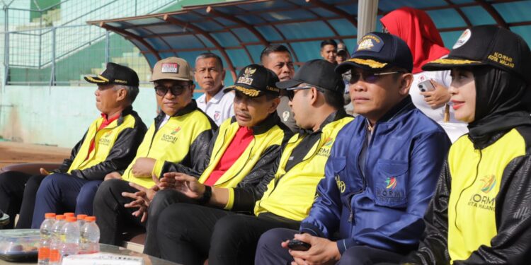 Pj Wali Kota Malang hadiri senam kebangsaan.