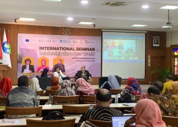 International Seminar yang berlangsung di STIE Malangkucecwara diikuti berbagai perguruan tinggi di Jatim.