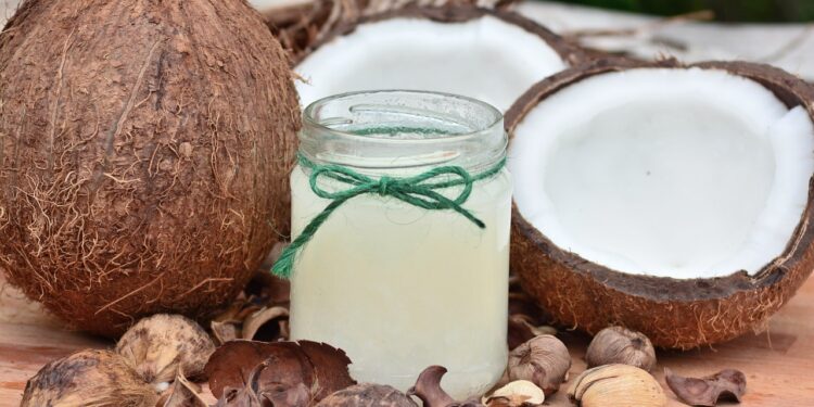 minyak kelapa bikin kulit cantik alami