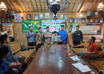 NGG, AGCI Grounded Business Coaching Serahkan Donasi Beras Sebesar Rp 12 juta ke Ponpes Al Furqon Malang
