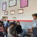 Mahasiswa Fakultas Psikologi UM beri psikoedukasi di Bapas Kelas I Malang, Senin (2/10/2023).