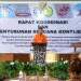 Dirops Basarnas Brigjen TNI (Mar) Edy Prakoso saat memberikan sambutan dalam rakor penyusunan rencana kontijensi penyelamatan orang tenggelam di Sungai Brantas.