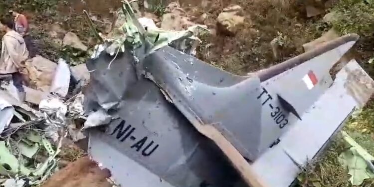 Kondisi pesawat tempur TNI AU Super Tucano jatuh di Pasuruan.