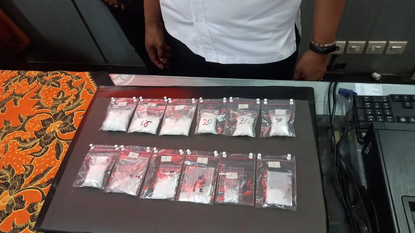 Barang bukti sabu seberat 200,52 gram berhasil diamankan polisi.