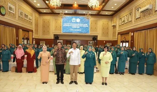 Pj Wali Kota Malang dalam Rakor Evaluasi 10 Program Pokok TP PKK Kota Malang.