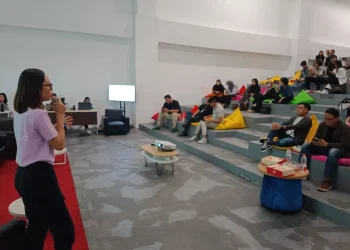 Sharing session dan demontasi usaha dalam Demo Day Champion di gedung MCC.