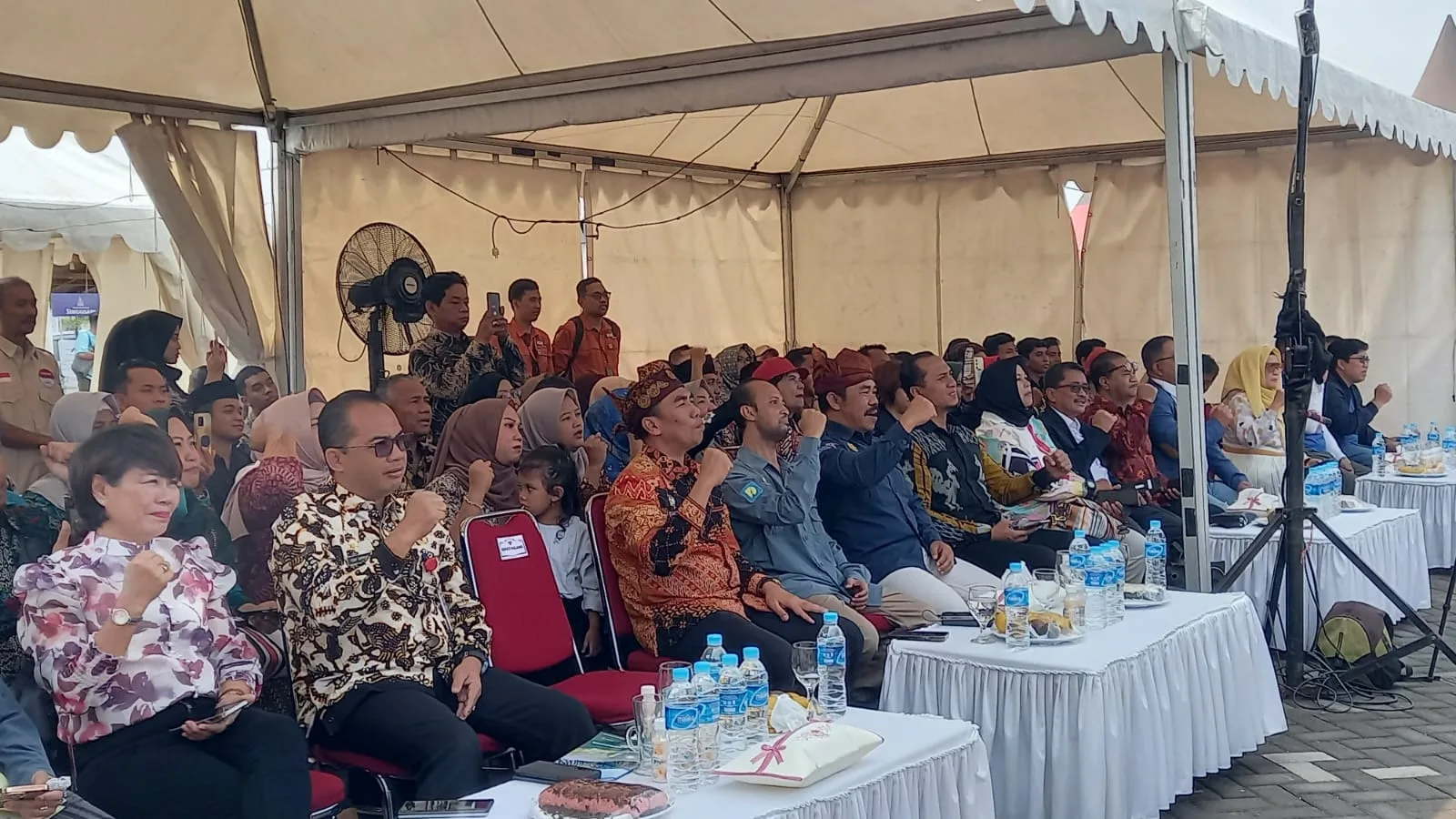 Para undangan yang menghadiri pembukaan Singhasari Travel Fair.