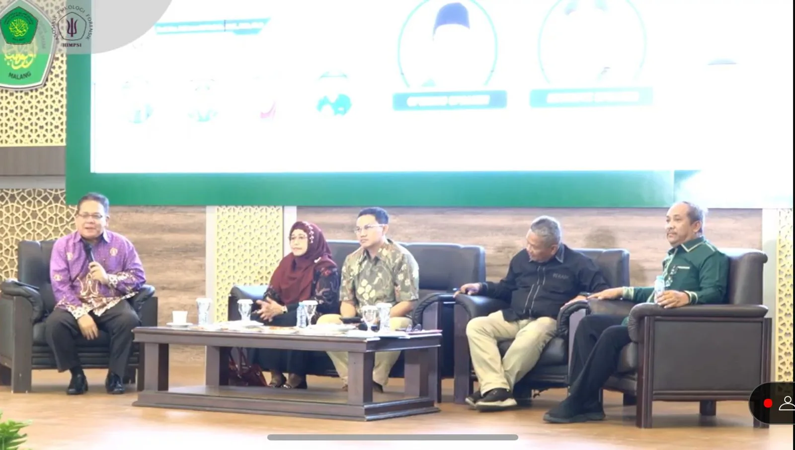 Forum diskusi Temu Ilmiah Nasional