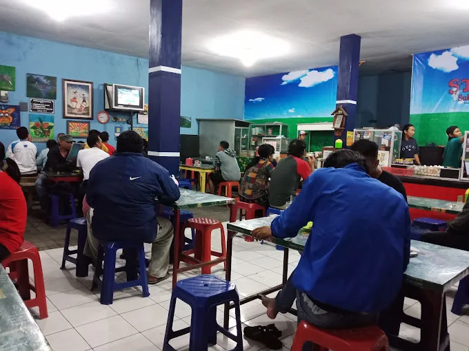 Suasana STMJ Bengawan Solo. 