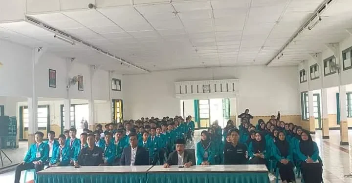 Giat LKMM mahasiswa FH Unisma di Dodikjur Rind V/ Brawijaya.