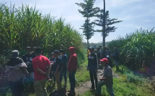 Praktik Pemetaan Partisipatif persil bidang tanah eks HGU PTPN XII Kalibakar di Desa Bumirejo Kecamatan Dampit. Foto: Tanahkita.id