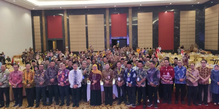 Diklat Peningkatan Kapasitas SDM Bagi Kepala Desa Angkatan III-XII Tahun 2023 di Kota Batu, Selasa (7/11/2023) malam. Foto/Azmy