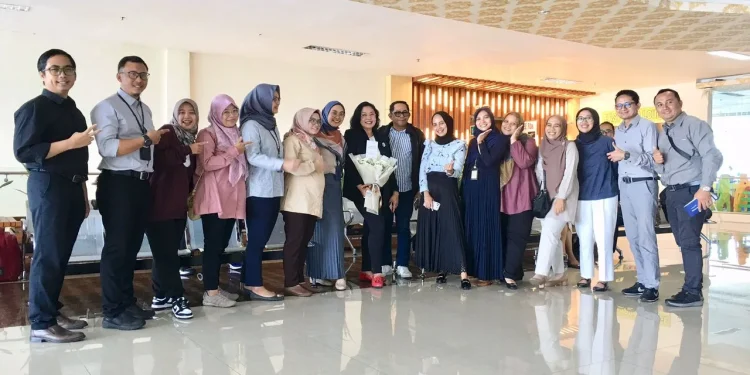 Ketua OJK, Sugiarto Kasmuri