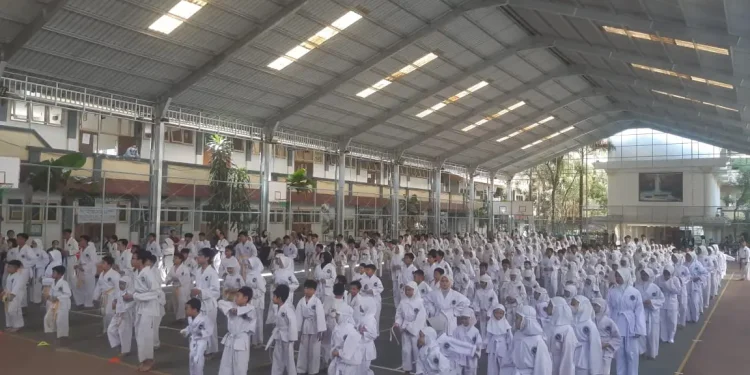 Atlet Taekwondo,kota malang,grading test - 300 Atlet Taekwondo di Kota Malang Jalani Grading Test