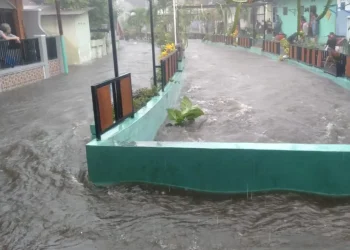 Banjir mengepung kota malang