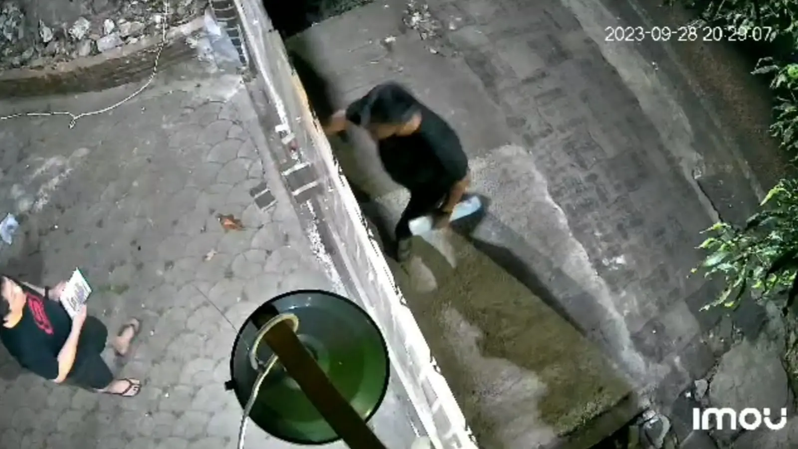 warga kota batu diteror diduga ulah mafia tanah