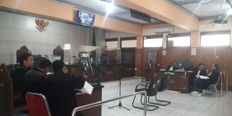sidang robot trading wahyu kenzo