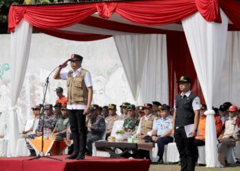 Pj Wali Kota Malang pimpin Apel Kesiapsiagaan dan Gelar Peralatan Kota Malang.