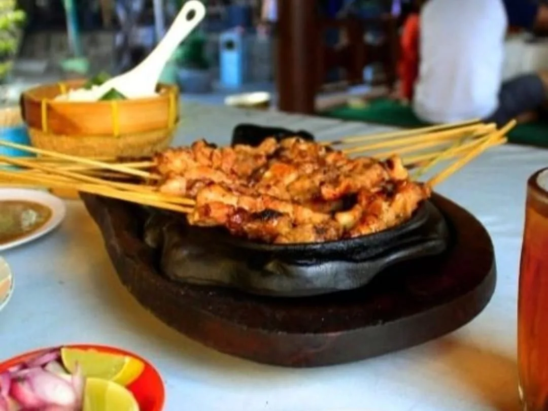 Sate Kelinci.