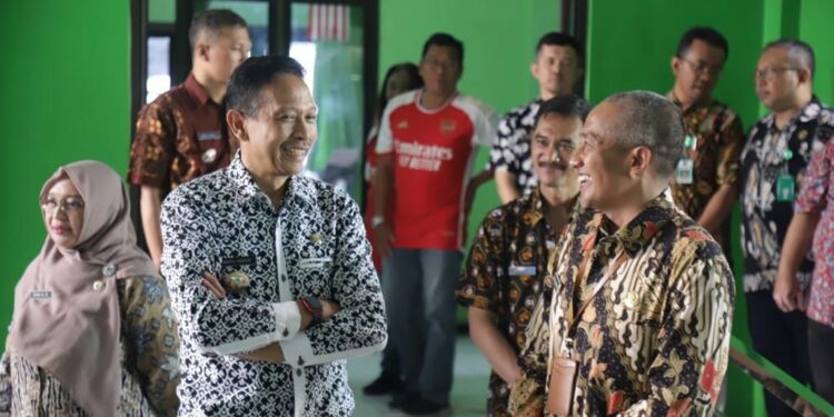 Pengarahan netralitas ASN jelang pemilu oleh Pj Wali Kota Malang.