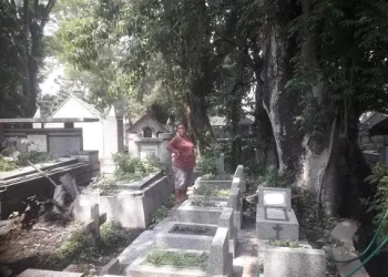 TPU Kuburan Londo Kota Malang.